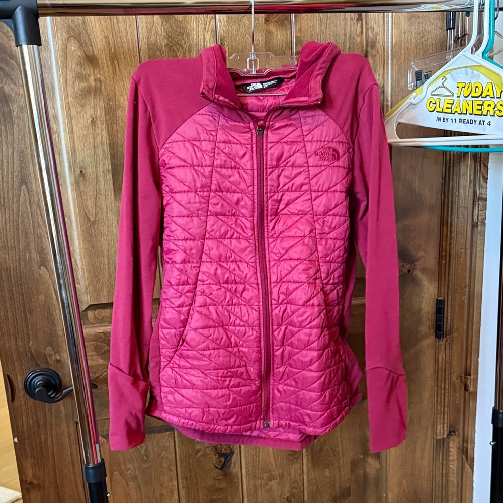 North Face Women’s Jacket (size S)